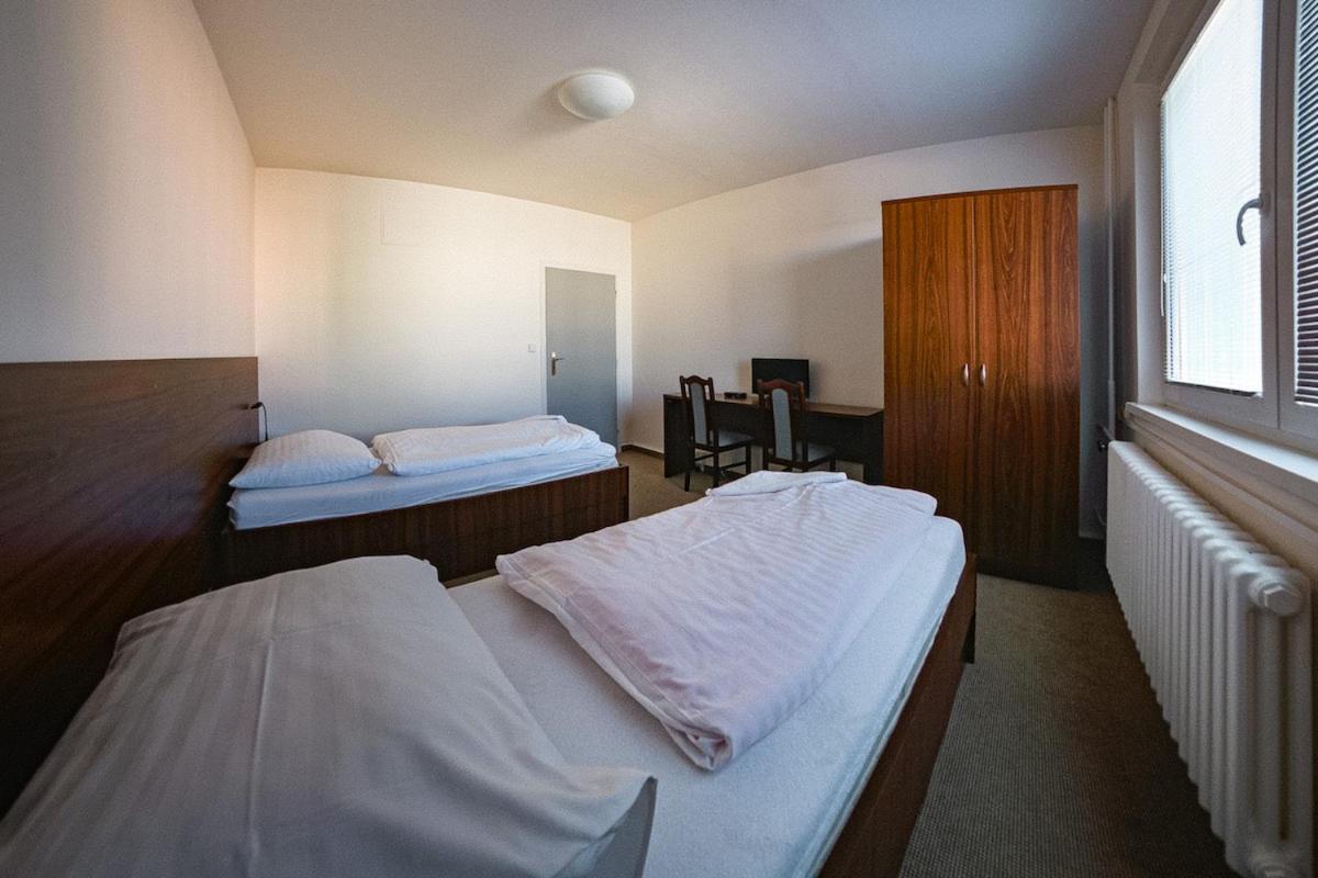 Univerzita Palackeho V Olomouci Hostel Kültér fotó