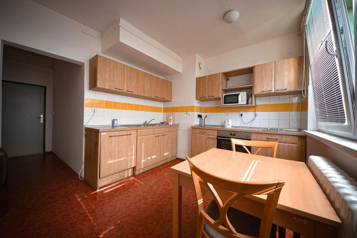 Univerzita Palackeho V Olomouci Hostel Kültér fotó
